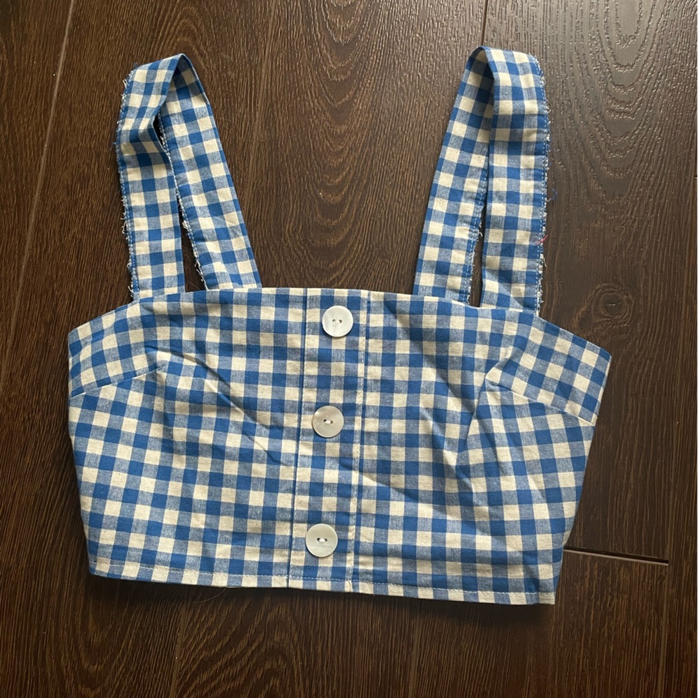Cropped tank top